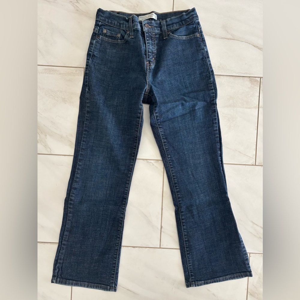 Levi’s Perfectly Slimming Bootcut 512 Jeans